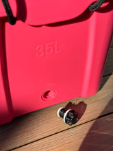 Cargar imagen en el visor de la galería, Earthy PEAK COOLER rosada 35L