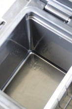 Cargar imagen en el visor de la galería, Peak Cooler 35L