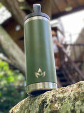 Cargar imagen en el visor de la galería, Earthy Bottle 532ml verde musgo