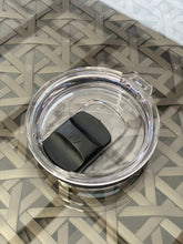 Cargar imagen en el visor de la galería, Repuesto tapa cierre de imán para Adventure Tumbler y Shorty Cup