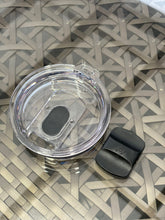 Cargar imagen en el visor de la galería, Repuesto tapa cierre de imán para Adventure Tumbler y Shorty Cup