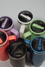 Cargar imagen en el visor de la galería, Travel Tumbler 1180ml
