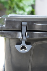 Earthy PEAK COOLER negra 35L